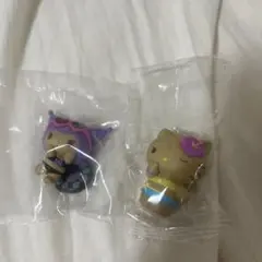 サンリオ みんなでバカンスフィギュア キティ クロミ ガシャポン ガチャガチャ