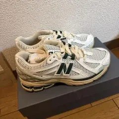 New Balance M1906RPホワイト/グレー 23.5 - メルカリ