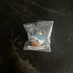 ちいかわ　ハチワレ　くら寿司　フィギュア