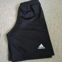 adidas 黒 ハーフパンツ サイズ160/63