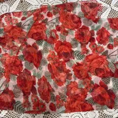 赤い花柄シフォン生地