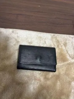 LOUIS VUITTON キーケース