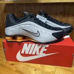 Nike Shox R4 