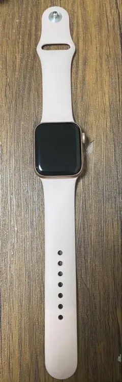 Apple Watch serise10 ローズゴールド 充電コード付き - メルカリ