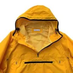 ナイロン マウンテンパーカー