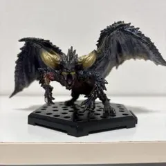 モンスターハンター 歴戦王ネルギガンテ　フィギュア