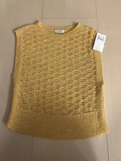 新品未使用タグ付き⭐︎ミラショーン ニットベスト　42サイズ