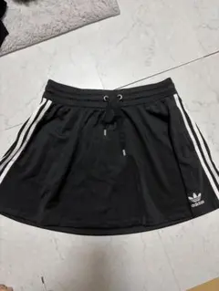 adidas Originals トレフォイル スカート ブラックのサムネイル
