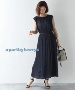 apart by lowrysプリーツフレンチスリーブワンピース Free