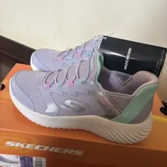 スケッチャーズ19センチ　ハンズフリー