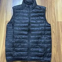 は*の様 収納袋付きUNIQLO ユニクロ ウルトラライトダウンベスト ブラック