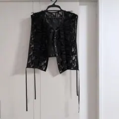 ブラックレースベスト