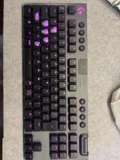 G913 TKL Logitech RGBメカニカルキーボード