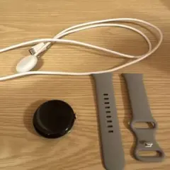 google pixel Watch2 本体 黒 シリコンバンド付き