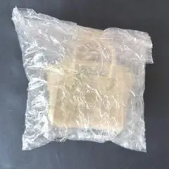 JILL by JILLSTUART ミニビジューロイヤルトートキーホルダー 白