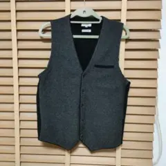ニットベスト