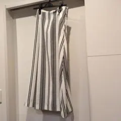 ロートレアモン白黒ストライプ ロングスカート
