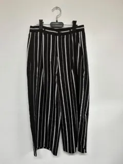 【新品】ストライプ柄 スラックス パンツのサムネイル