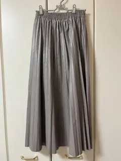 フェイクレザープリーツスカート