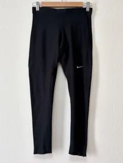 Nike DRI-FIT ブラックレギンス ＊やや難あり