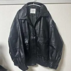 ブラックレザージャケット ボックスシルエットのサムネイル