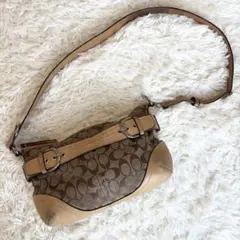 COACH Signature Shoulder Bag F07077