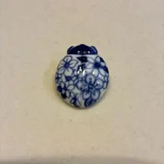 昭和レトロ　ブローチ　てんとう虫
