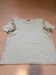 ZARA フリルTシャツ　グリーン/Mサイズ