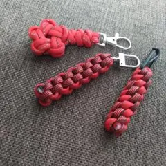 パラコードキーホルダー（反射材入）３本セット／RED