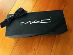 MAC Lustreglass Lipstick 544のサムネイル