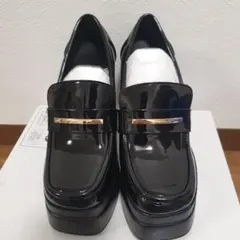 ブラックローファー 高ヒール