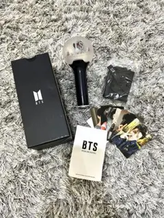 BTS 公式ペンライト アミボム 本体 収納ケース付き - メルカリ