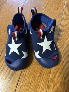 ア*ん様 Converse 星柄 ベビーサンダル ネイビー　美品