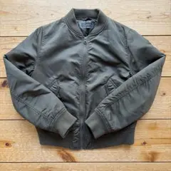 ユニクロ レディース MA1 カーキ Mサイズ