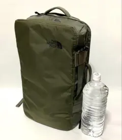 【美品】ノースフェイス ベースキャンプ ボイジャー32L人気カラーオリーブ