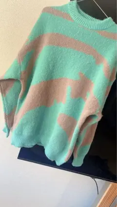 モデルさん着用デザイン❤︎ターコイズブルーのニットセーター