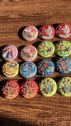 ディズニーキャラクター刺繍缶バッチ2