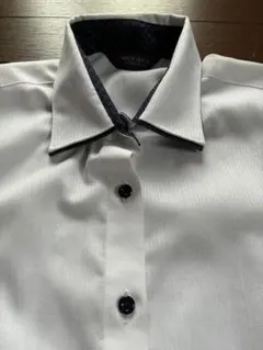 ブラウス