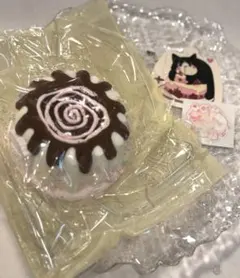 新品 doro studio オレオケーキ クマ スクイーズ - メルカリ