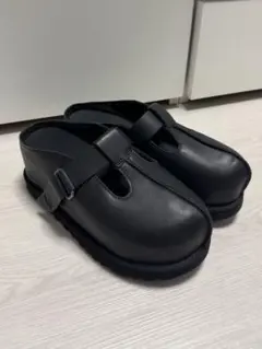 UGG アグ　ゴールデンスター ハイ クロッグ レザー　厚底　黒革