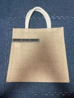 Item thumbnail for item 9c8bdc13-642d-4d13-9f9f-c46492fd2e9a