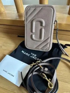 マークジェイコブスのスマホショルダーバック