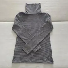 無印良品　起毛フライス編みタートルネック長袖Tシャツ