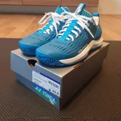 ★美品★YONEX23.5cmテニスシューズ☆ウィメン