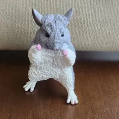 チンチラ カプセルトイ