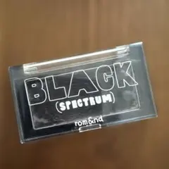 チーク ロムアンド Black