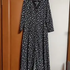 SIMPLICITE 花柄長袖カットソーワンピース