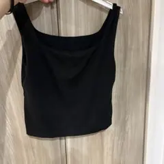 GU クロップドキャミソール タンクトップ 黒 レディース