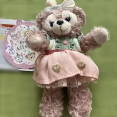 ディズニー40周年　ダッフィー アンドフレンズ　ぬいぐるみバッチ　シェリーメイ