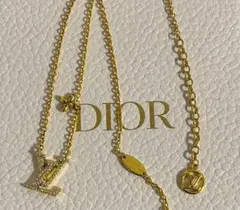 ロゴネックレス